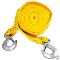 20ft NYLON TOW STRAP 5500LB CAPACITY SPRINGLOADED HOOKS